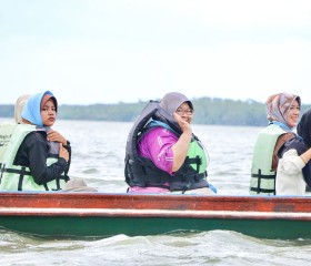 พลเรือเอก พงษ์เทพ หนูเทพ ... พารามิเตอร์รูปภาพ 26